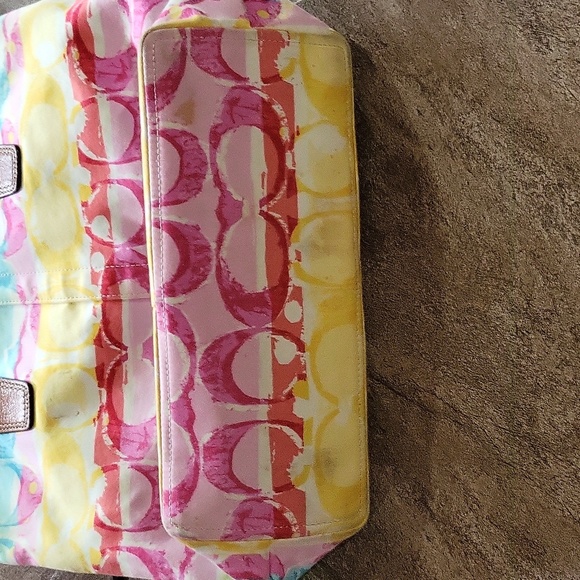 Coach purse - Picture 2 of 5